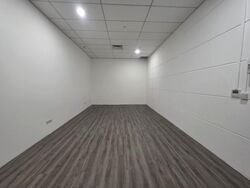 Woodlands Drive 50 (D25), Factory #496958611